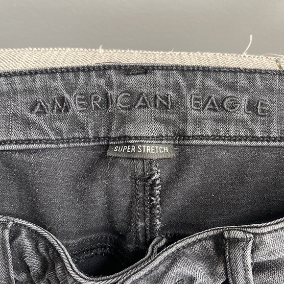 American eagle distressed jeans - Picture 2 of 4